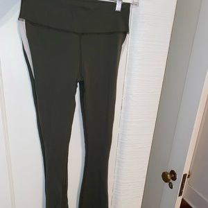 Splits59 flare leggings